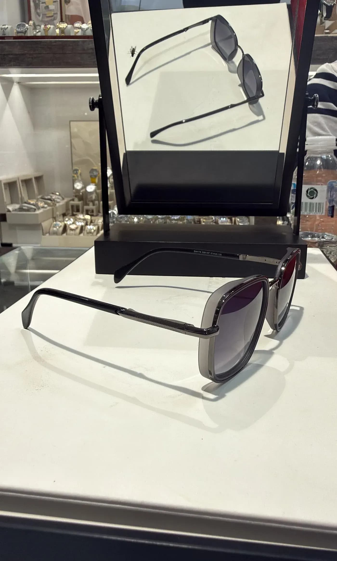 Emporio Armani EA-01