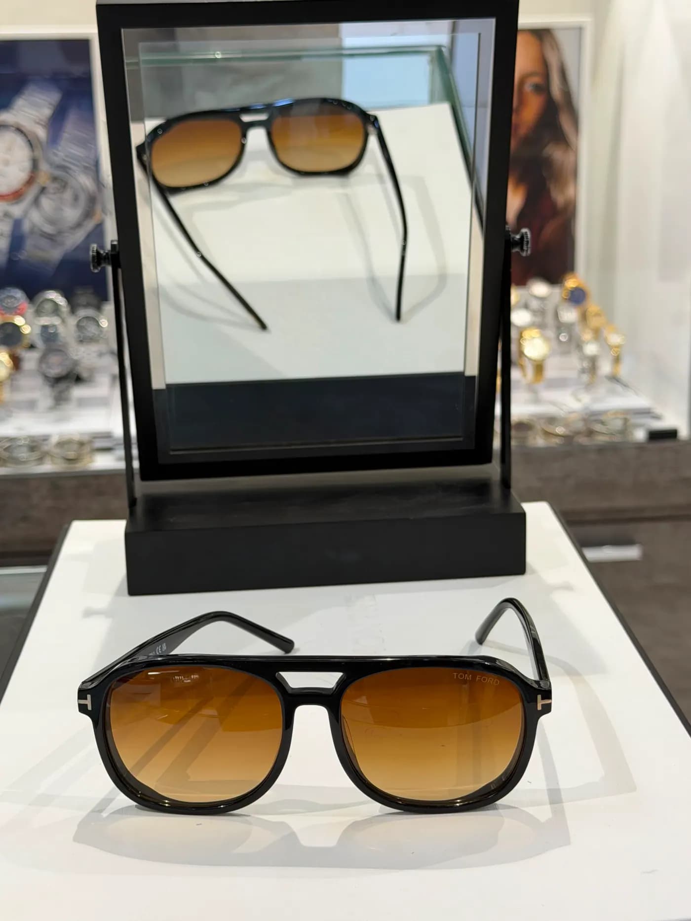 Tom Ford TF-38