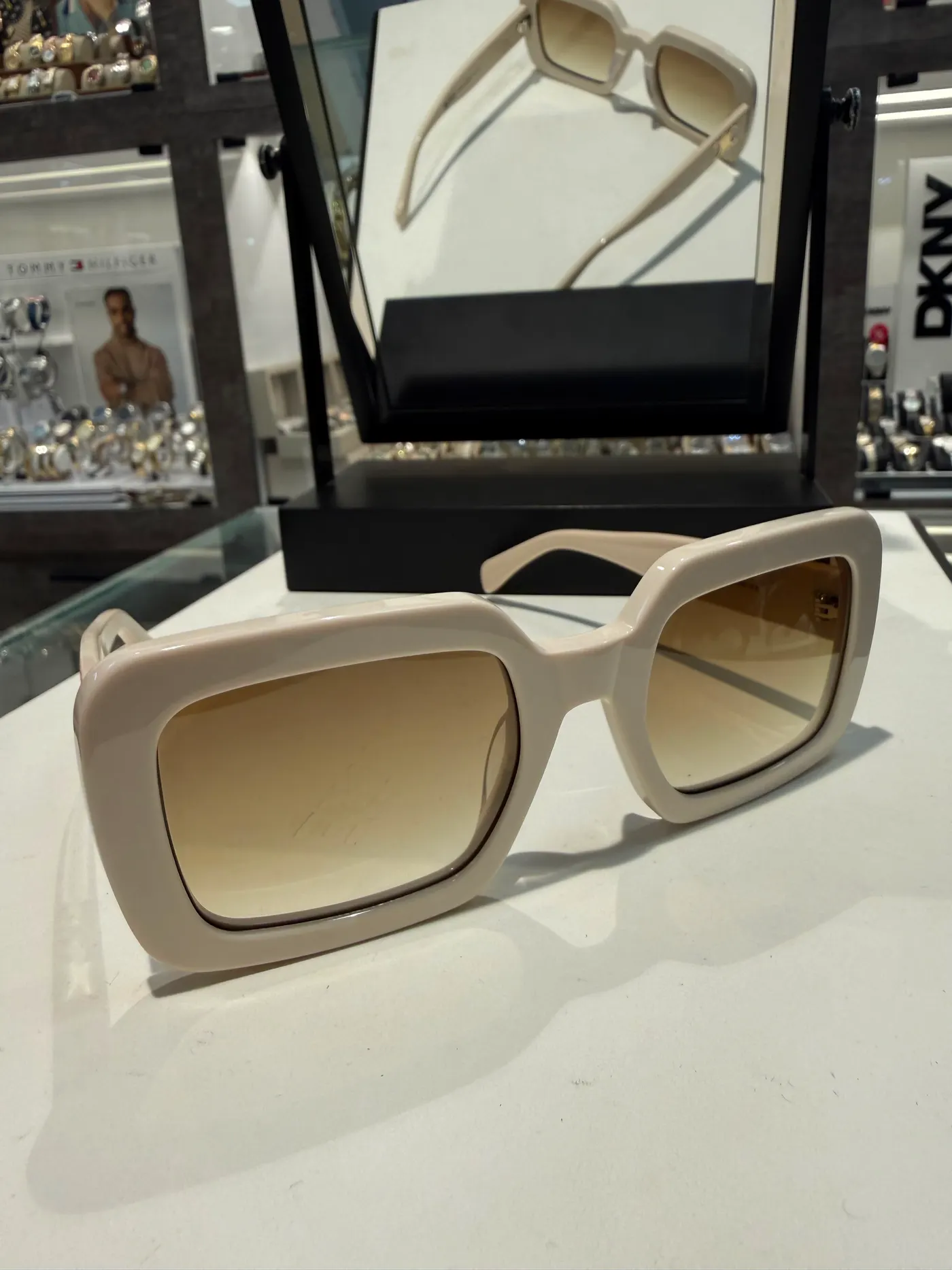 Celine CL-05