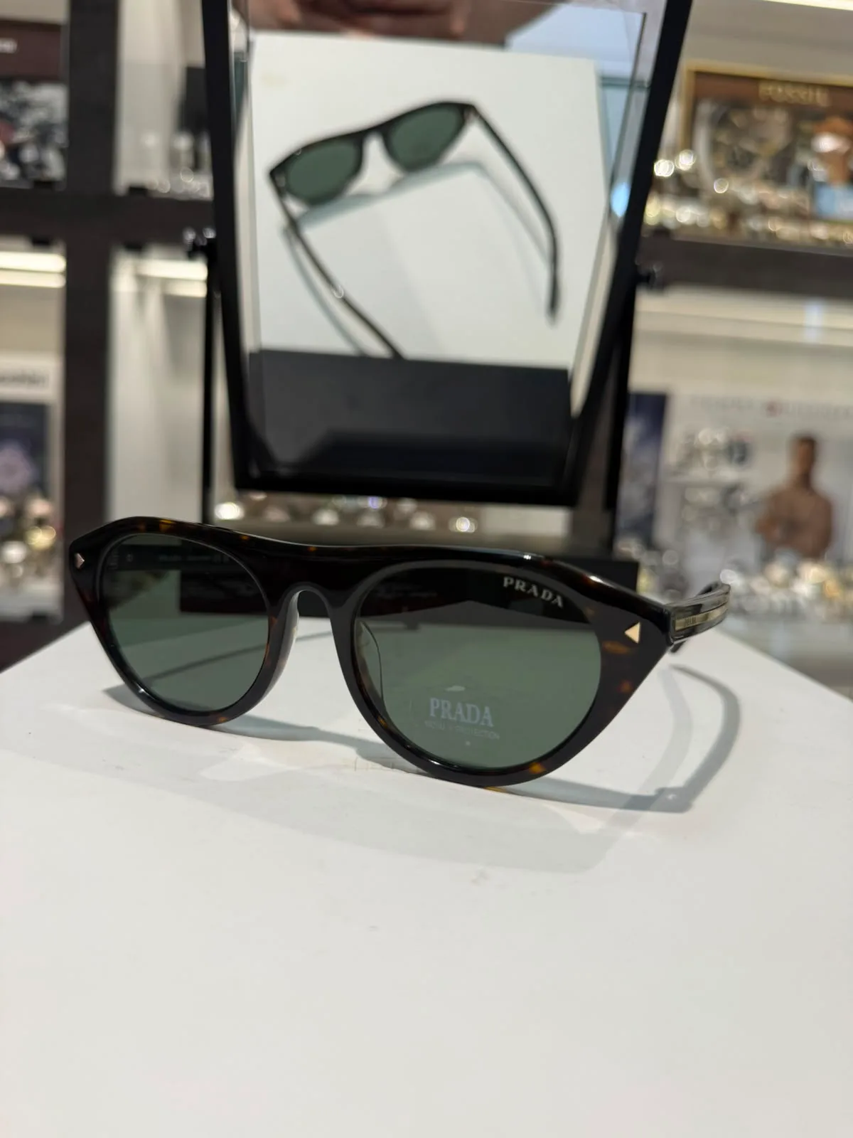 Prada PR-01