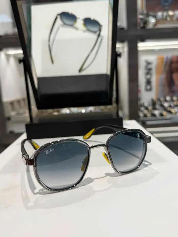 Ray-Ban RB-19
