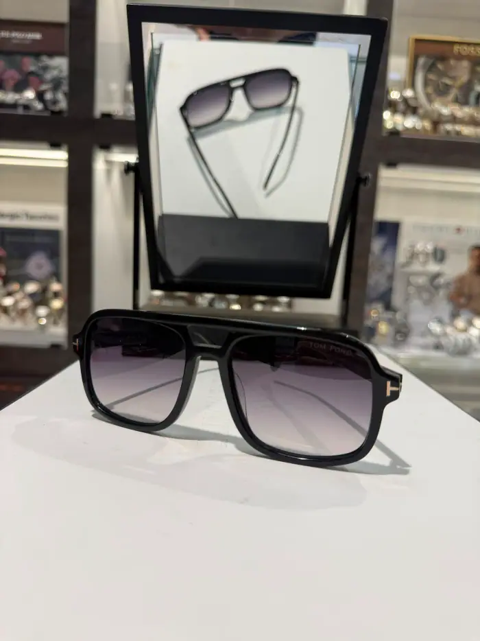 Tom Ford TF-25