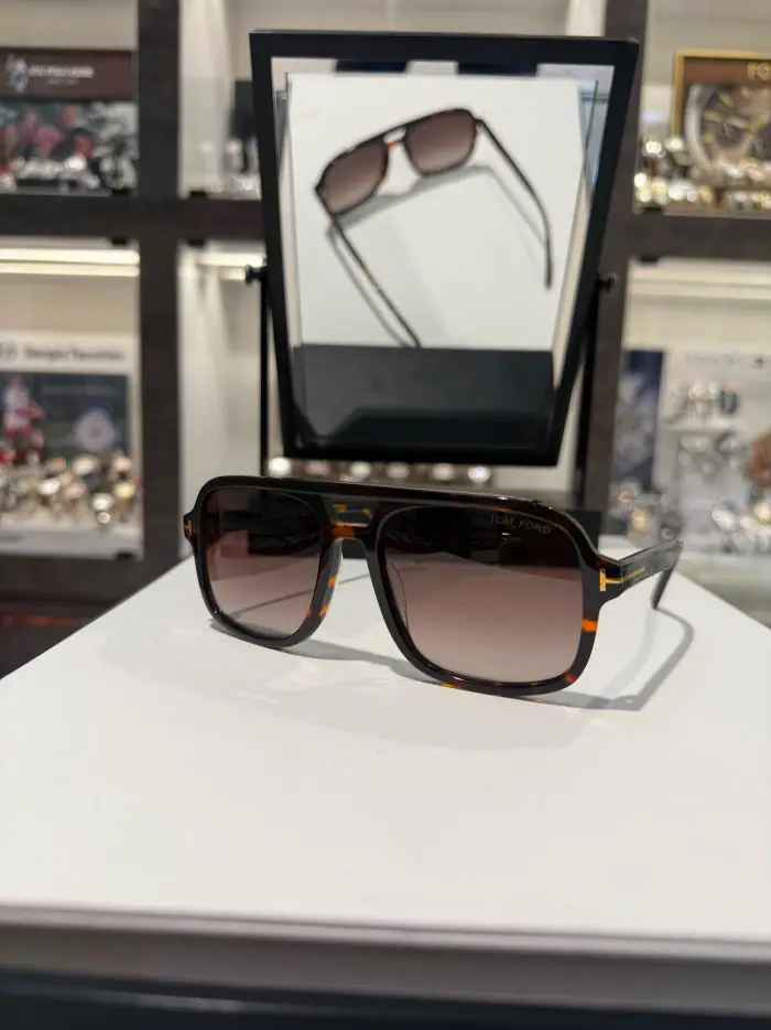 Tom Ford TF-34
